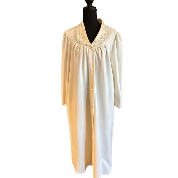 Vintage ShadowLine Ivory Fleece Satin Collar Long Button Up Robe Large - Picture 1 of 6